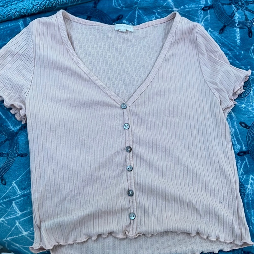 light pink crop top